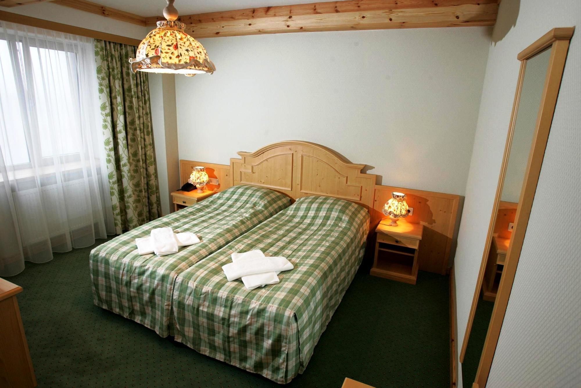 Landhaus Hotel Browary Zimmer foto